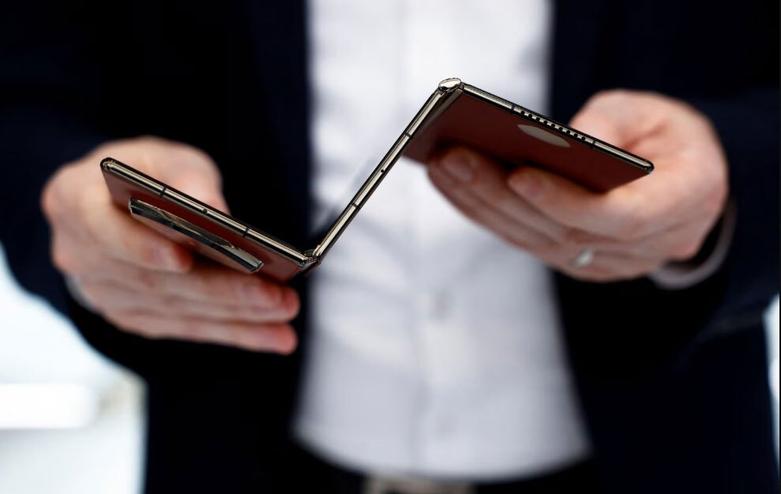 گپ و گفت پادشاه و نخست وزیر اسپانیا 