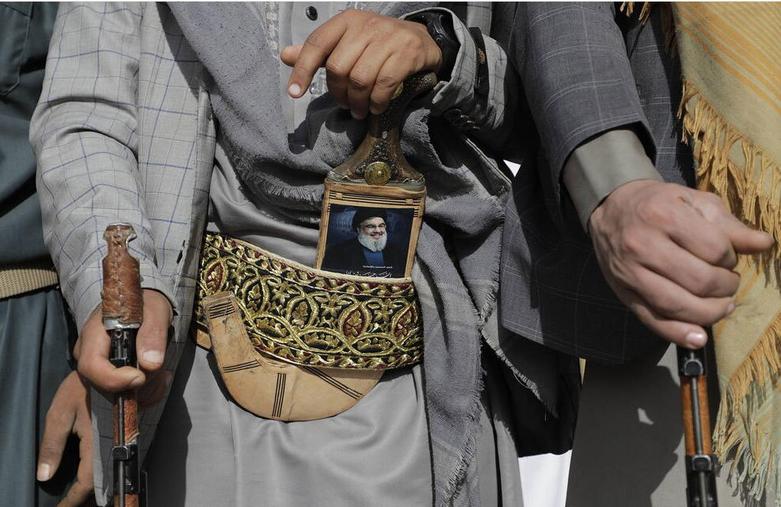 دیدنی های امروز؛ از فرار علوی ها از سوریه تا دستگیری دانشجویان حامی فلسطین در آمریکا تظاهرات حمایت از فلسطین در شهر صنعا