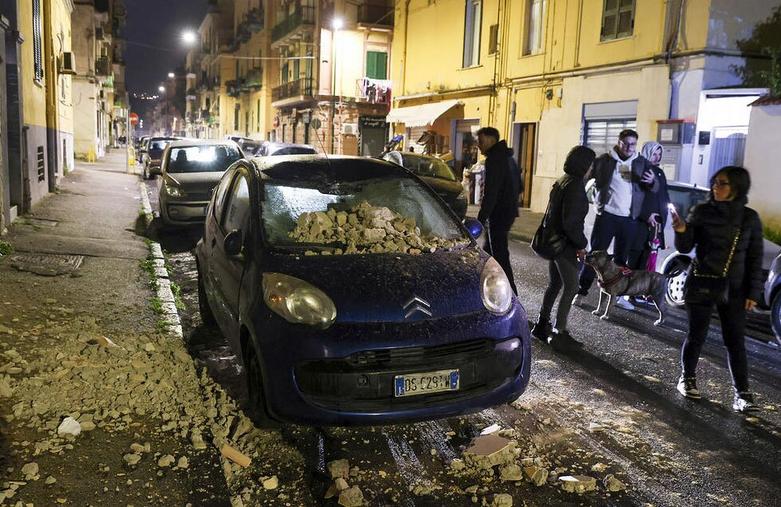 زلزله 4.4 ریشتری در شهر ناپل ایتالیا