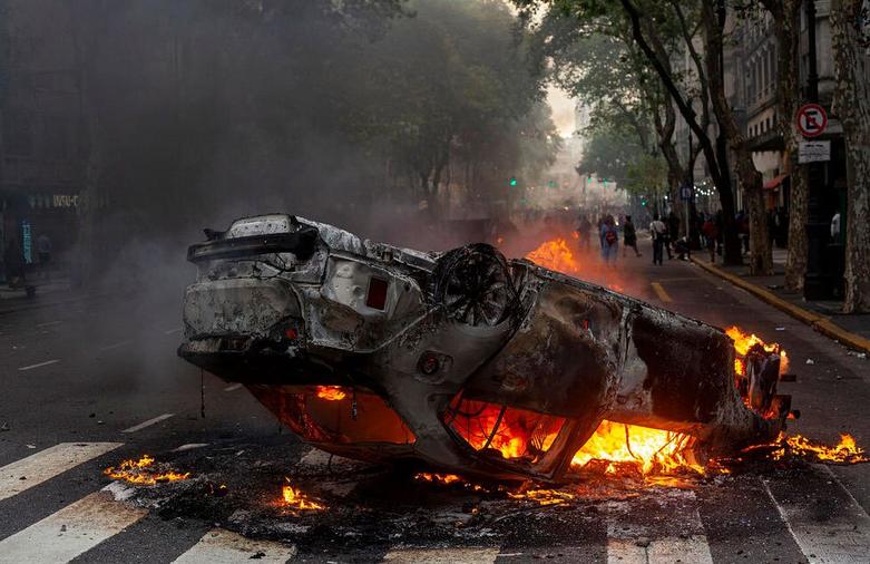 شورش های اقتصادی در پایتخت آرژانتین