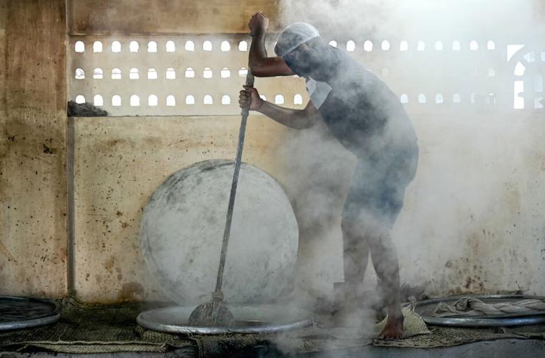 آشپزهای یک " کترینگ" در شهر چنای هند 