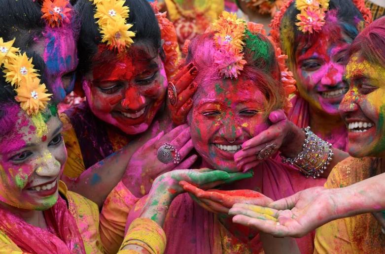 جشنواره "هولی" هندوها