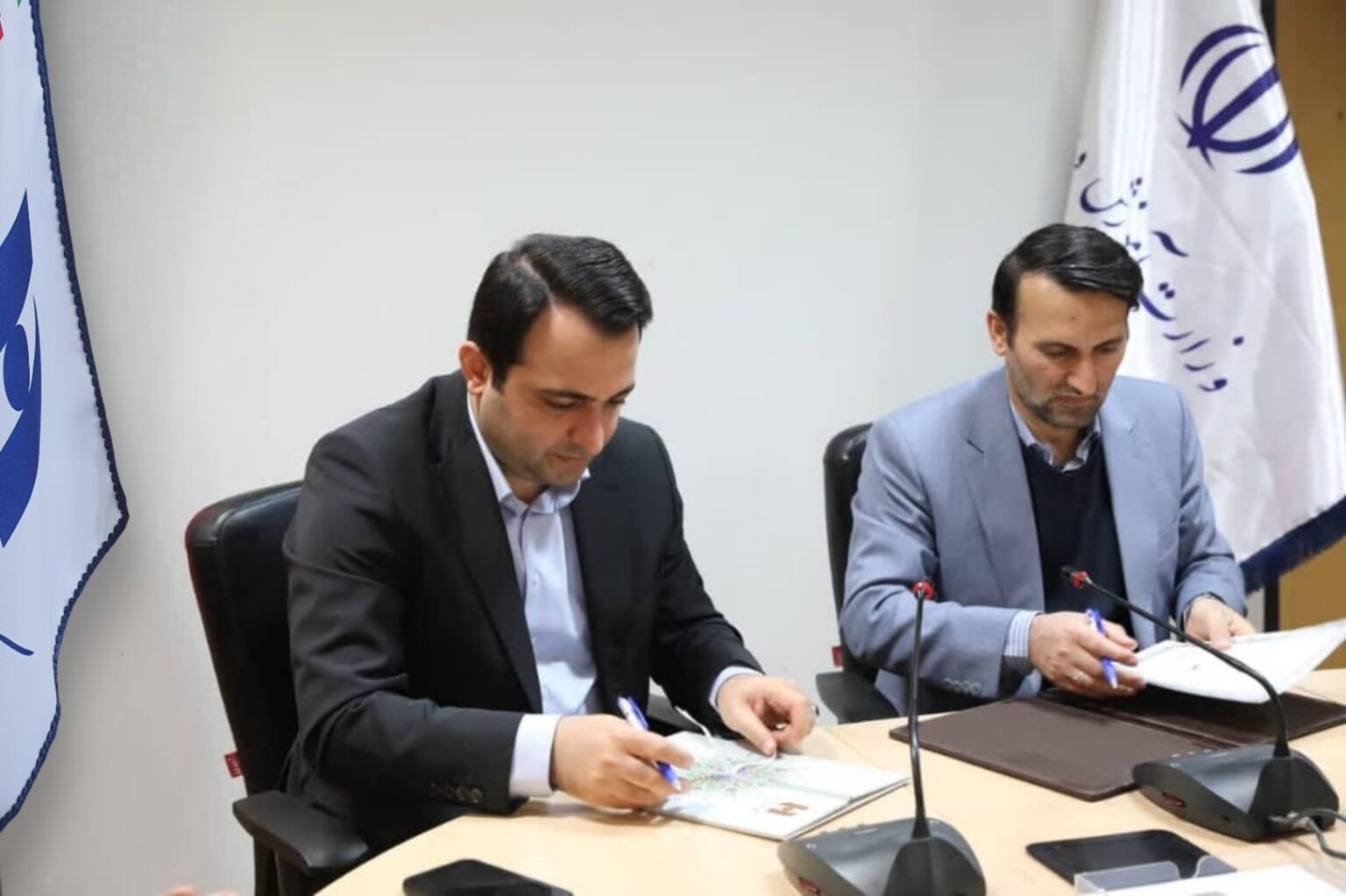 تفاهم نامه یانک صادرات و اموزش پرورش