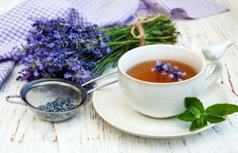 دمنوش‌های بهاری؛ جایگزین طبیعی مسکن‌ها