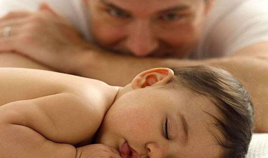 مرخصی ۲ هفته‌ای پدران برای تولد نوزاد