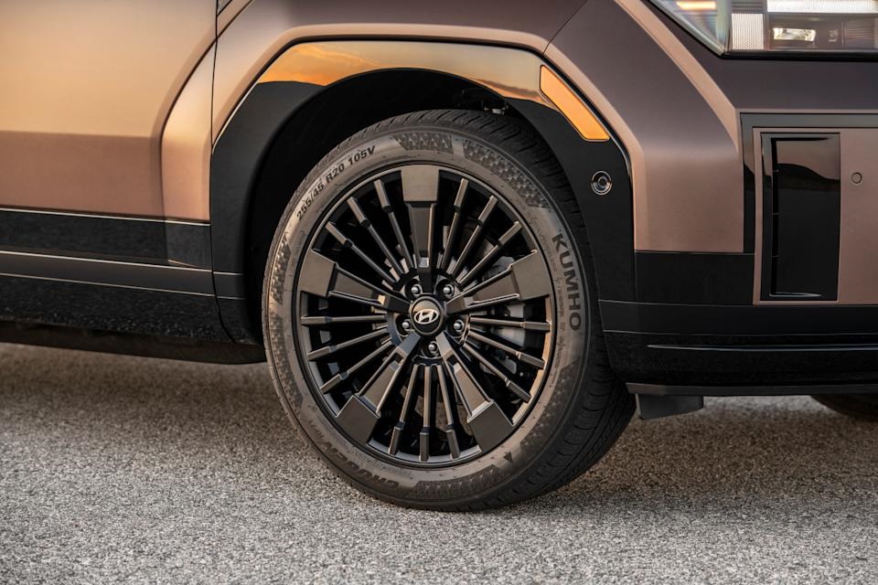 هیوندای سانتافه ۲۰۲۵