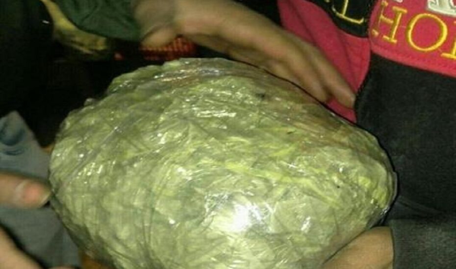 کشف اکلیل سرنج مترو