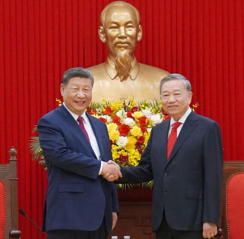 دیدنی های امروز؛ از سفر فضایی زنانه تا نمایشگاه تجاری اوساکا ژاپن سفر رئیس جمهوری چین به ویتنام