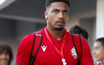 ایوب العمود