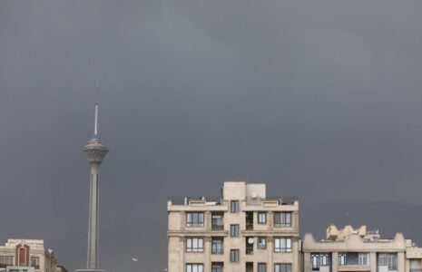 طوفان لحظه‌ای در تهران