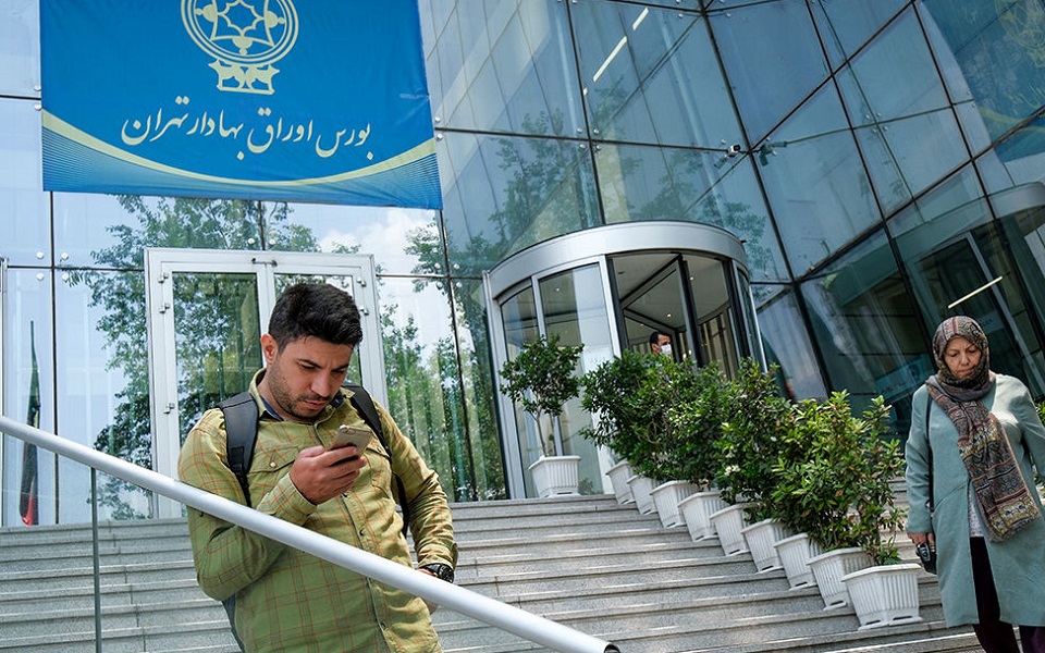 واکنش شاخص بورس به انفجار بندرعباس