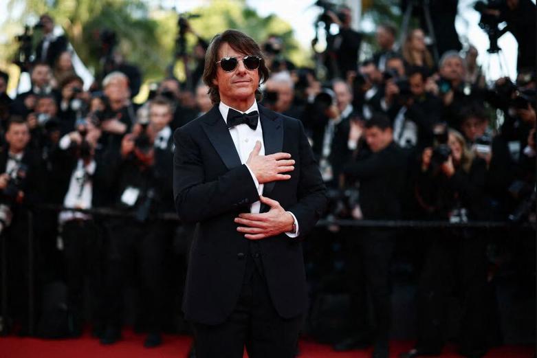 تام کروز روی فرش قرمز 