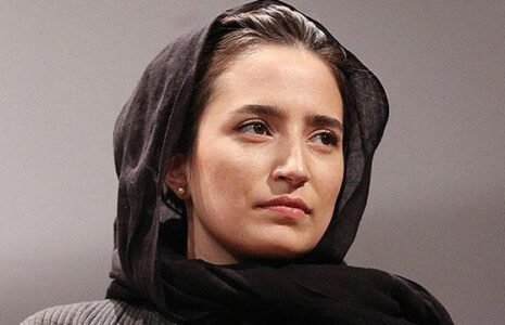 سلفی نگار جواهریان در پشت صحنه سریال وحشی + عکس نگار جواهریان
