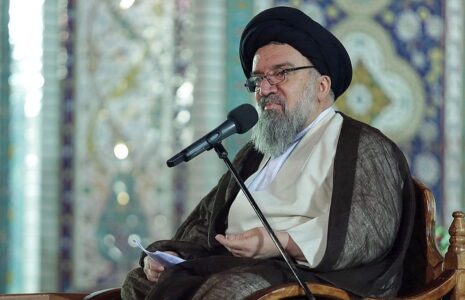 خاتمی: ما به دنبال بمب اتم نیستیم خاتمی