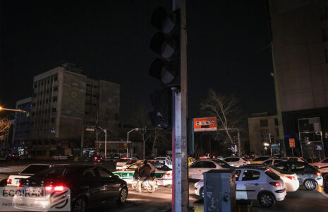 برق مشترکان پر مصرف تهرانی قطع شد