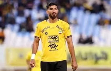 مغانلو پرسپولیسی میشود