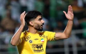 شکاری با پرسپولیس بست