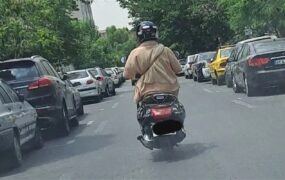 گواهینامه موتورسیکلت بانوان مجلس