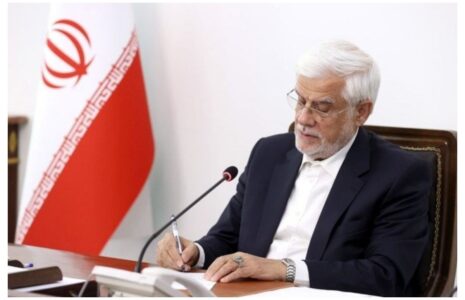 عارف: ناترازی آب و برق یک شبه وجود نیامدند عارف