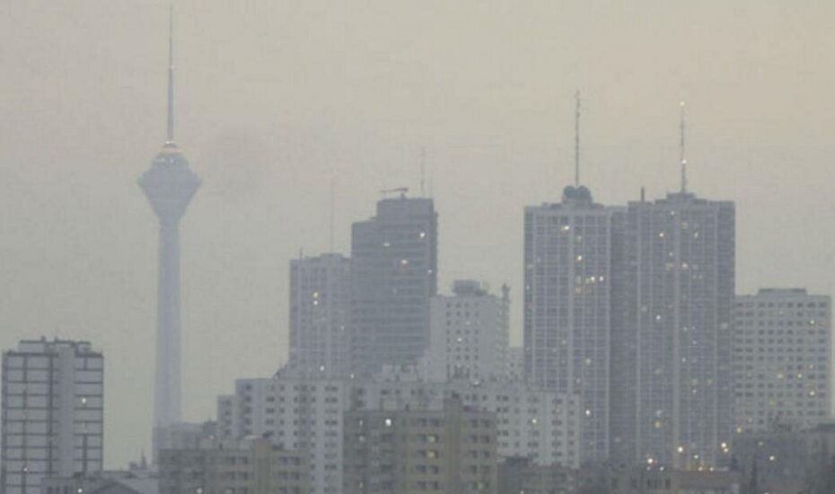 هوای تهران آلوده است