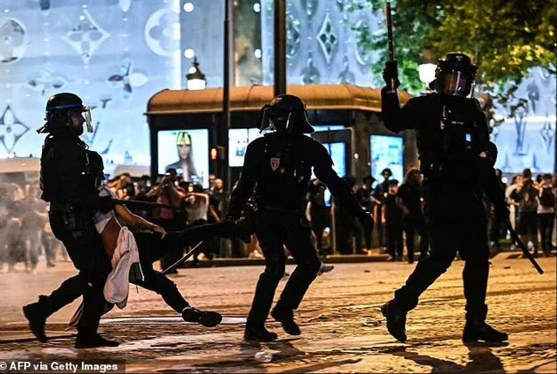 قهرمانی تیم فوتبال "پاریسن ژرمن" فرانسه