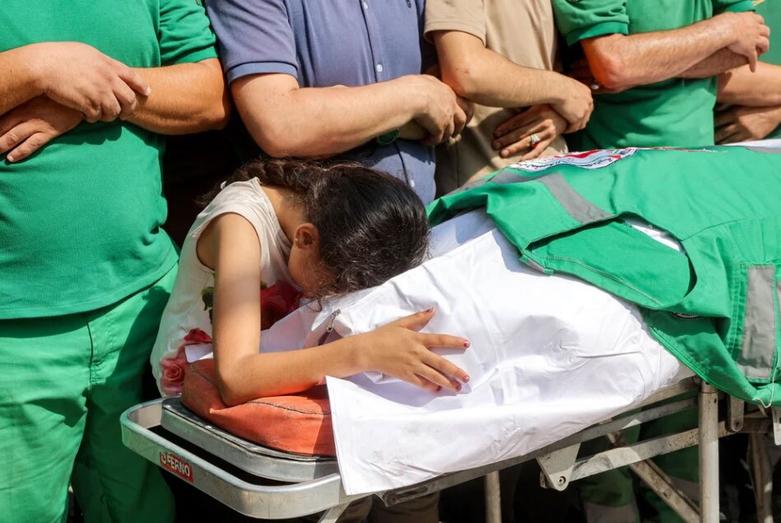 تشییع پیکر یک عکاس خبری دیگر فلسطینی