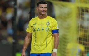 رونالدو دنیای فوتبال پیراهن النصر