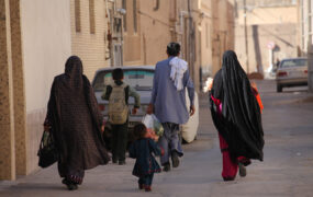 خروج اتباع غیر مجاز