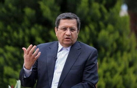 همتی: خجالت می کشم صادرات غیر نفتی ایران تنها 58 میلیارد دلار است همتی