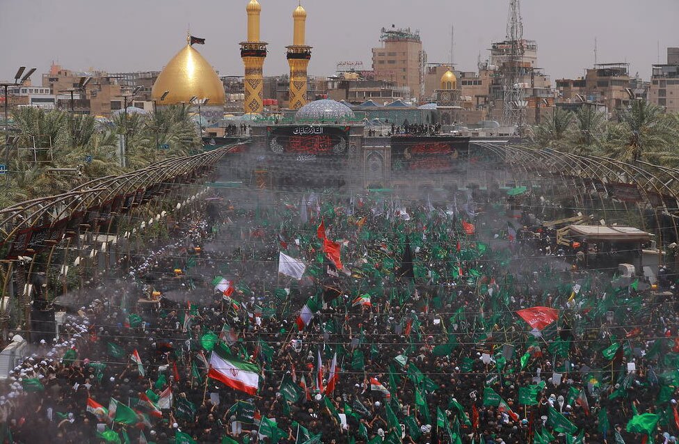 عزاداری روز عاشورا در کربلا
