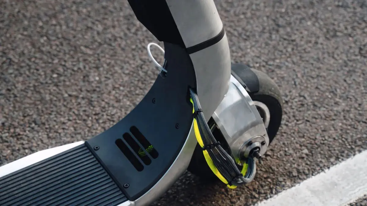 رونمایی از سریع‌ترین اسکوتر برقی جهان