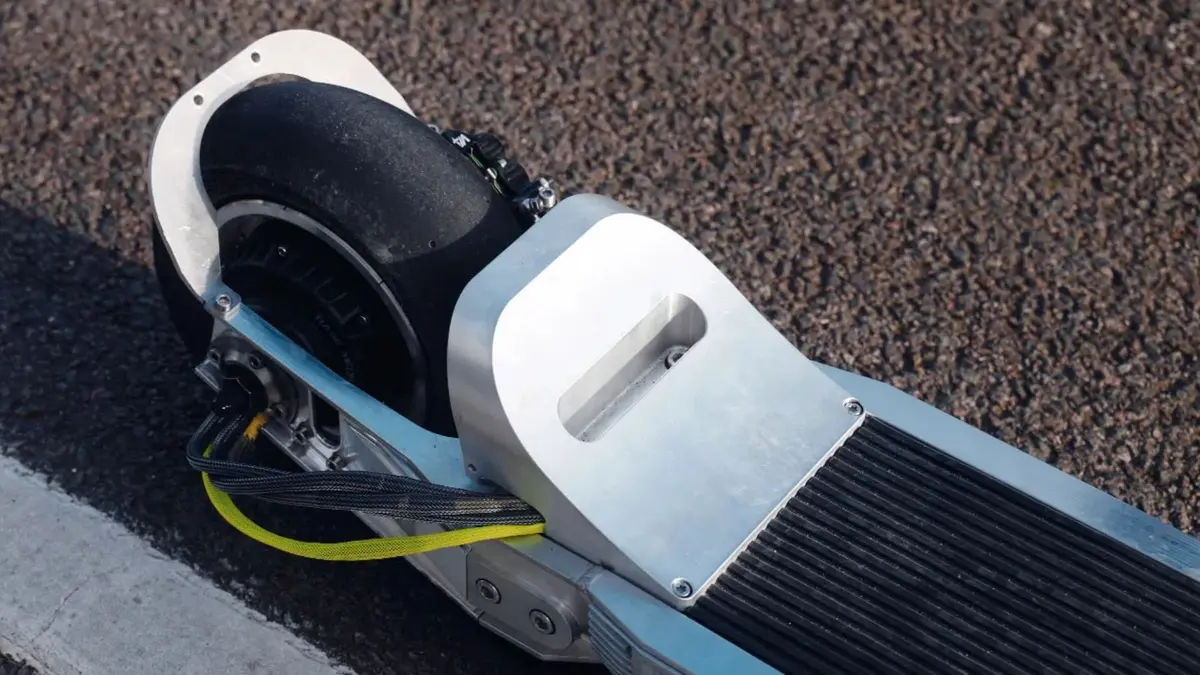 رونمایی از سریع‌ترین اسکوتر برقی جهان