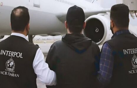 استرداد کلاهبردار ۱۱۰۰ ميلياردی به کشور استرداد کلاهبردار
