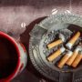 ترکیب خطرناک چای داغ و سیگار