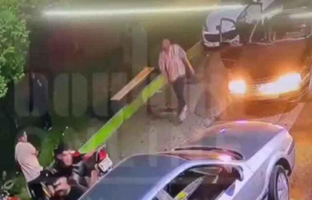 حمله شش نفره به قهرمان بوکس