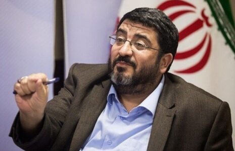 چهره نزدیک به جلیلی: ایران باید جنگ را ادامه می داد! فواد ایزدی