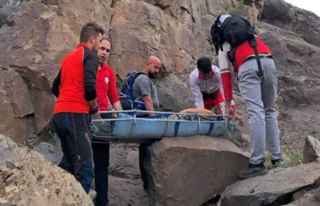 نجات ۲۲ کوهنورد گم شده در ارتفاعات سبلان نجات ۲۲ کوهنورد گم شده در ارتفاعات سبلان