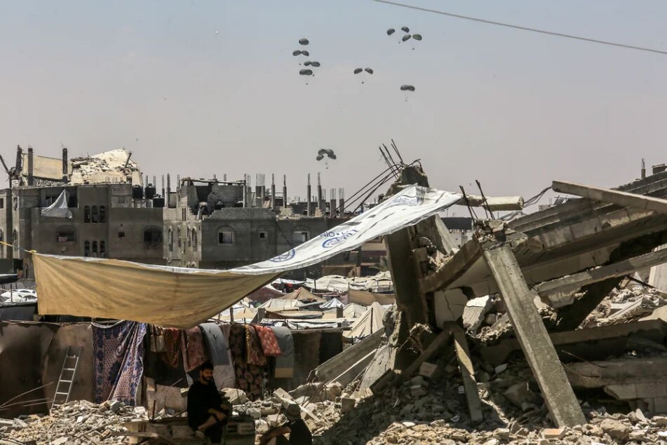  کمک های هوایی به نوار غزه