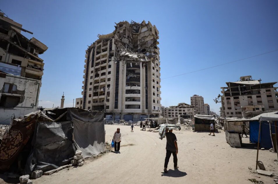 دیدنی های امروز؛ از هشتادمین سالگرد بمباران اتمی هیروشیما تا عشایر قرقیزستان چادرهای اسکان موقت در غزه