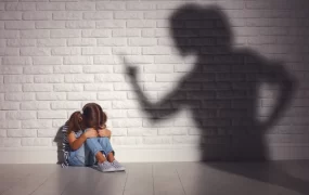 تاثیرات مخرب آزار کلامی بر فرزندان