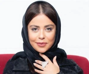 سلفی با نمک بازیگر سریال دودکش الهام اخوان