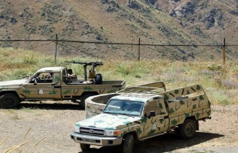 مجری صداوسیما خودروهای ضدگلوله مناطق عملیاتی