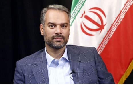 حاکمیت در حال حذف تندروها است رشیدی کوچی