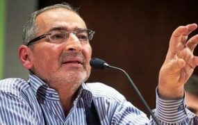 زیباکلام