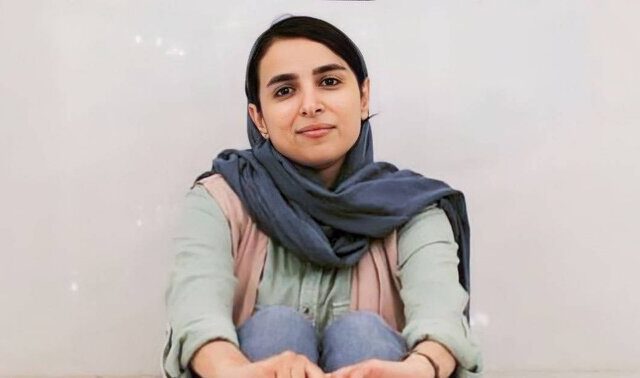 زینب موسوی
