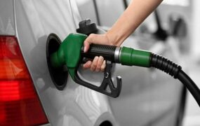 قیمت بنزین سوپر وارداتی