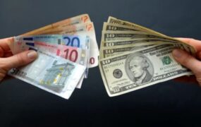 قیمت دلار، یورو