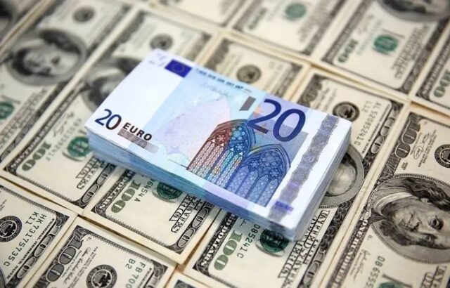 قیمت دلار، یورو