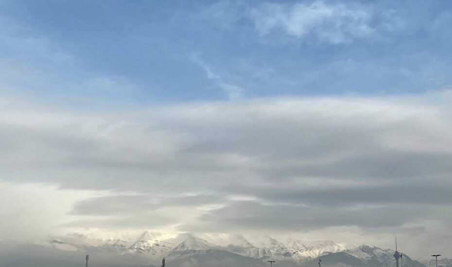 وزش باد شدید و رگبار باران