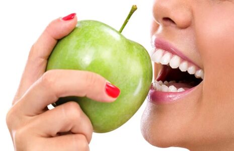 خوراکی‌های مفید برای دندان‌ها